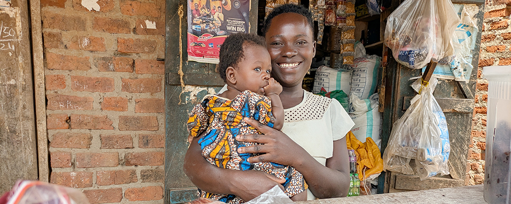 Gloria Uganda-ljusad bild-1000x400